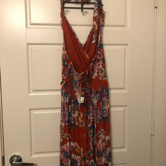 Boho halter tie dress - Picture 3 of 10